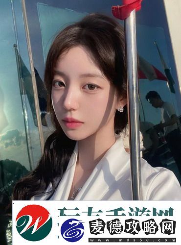 女性坐着扦**b