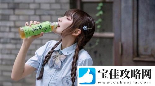 搬家工人当着老公的面-网友热议：家庭问题与个人隐私边界的复杂性-夫妻信任与家庭互动的微妙关系