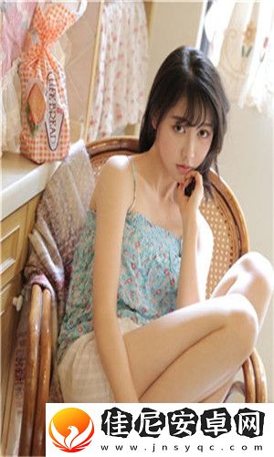 他含着我的奶边摸边做极致体验的完美结合，网友：让人欲罢不能！