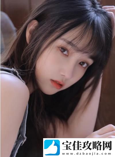 动漫 c 黄扒衣服做小电影创意表达与视觉冲击，网友：大胆尝试令人惊讶！