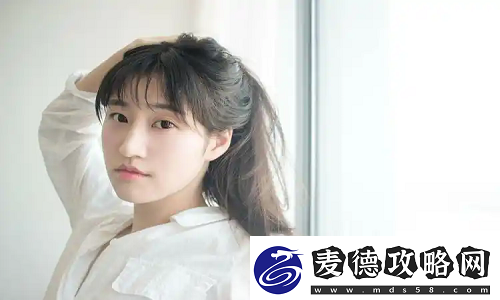 麻豆精品国产传媒夏夏：了解其内容-探索演艺圈背后不为人知的奋斗与荣耀