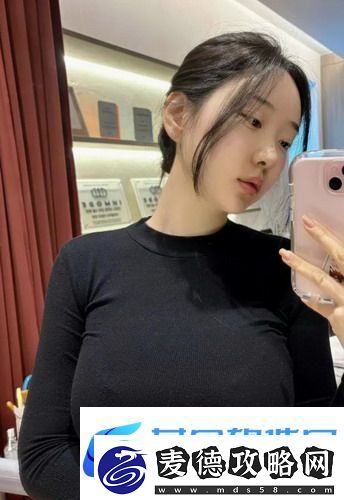 一面膜胸口一面吃下部位片段：让你肌肤焕发新生的奇妙体验！