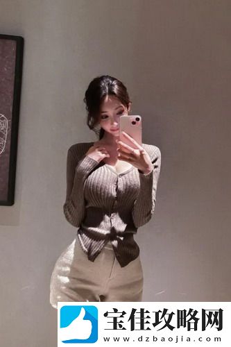 美女和男生一起努力的生猴子，携手共进，奋发向上，网友：真是青春的力量！