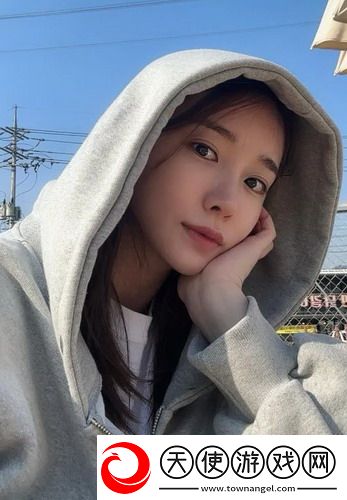 暴躁少女csgo免费观看，网友直呼：这才是游戏界的“狂野少女”！看她如何用弹幕征服整个电竞世界！