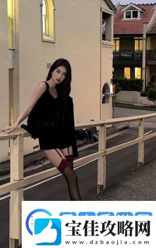 趴在床上双腿叉开能导致疼痛吗网友：这姿势简直是“神仙操作”小心变成“受伤大赛”！