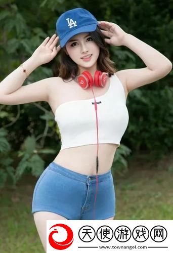爆❌喷水❌洗澡❌动漫：笑中带泪的情感共鸣，它为何成为释放压力的“必看之作”？