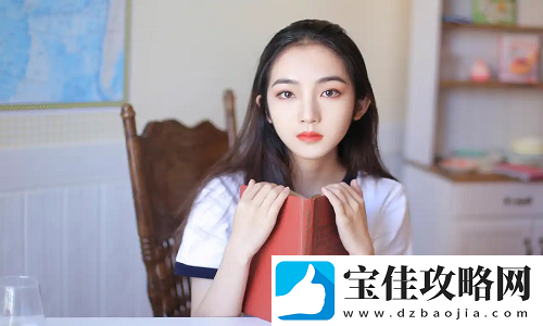 游泳池的特殊待遇2：独享私人泳道与定制服务-打造沉浸式休闲体验！