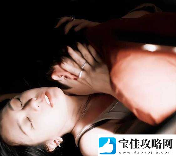 老少配videohd乱多毛：一段跨越年龄的激情之恋